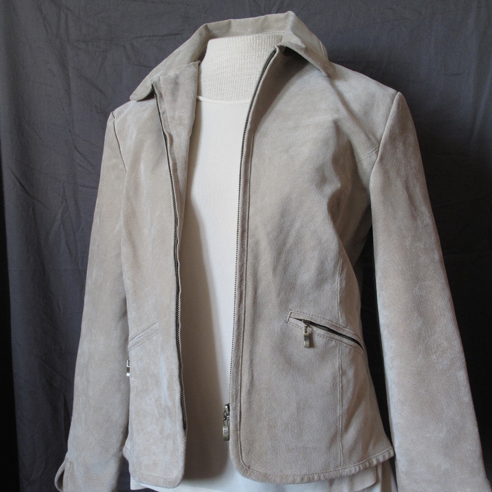 Live a Little - Cream colored suede jacket Size 4